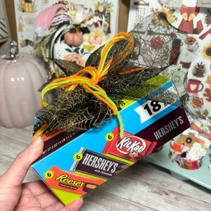 Halloween & Fall Themed Junk Journal Kit Planner Decor Supplies Scrapbook Lot